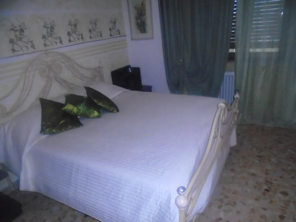 Tropical Bed&Breakfast Lucca